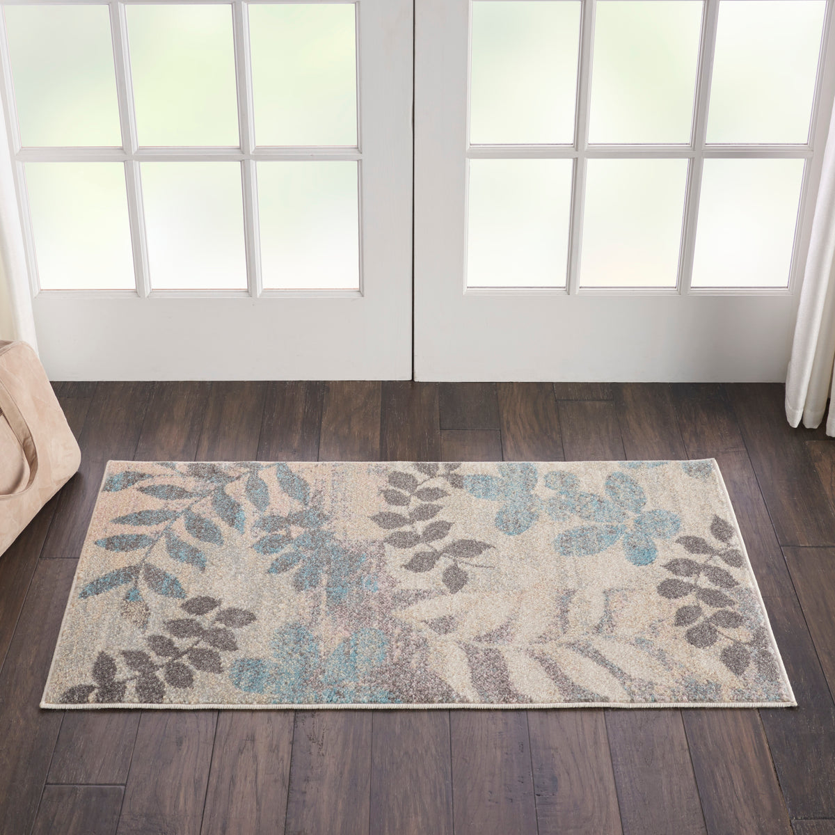 Tranquil TRA01 Ivory/Light Blue Rug