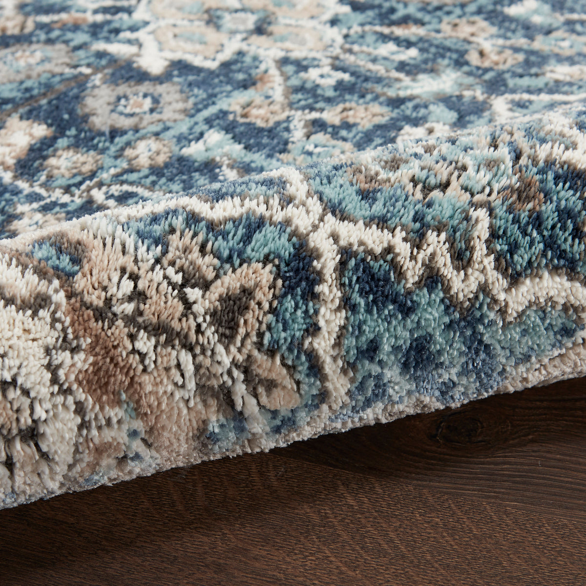 American Manor AMR01 Blue Ivory Rug