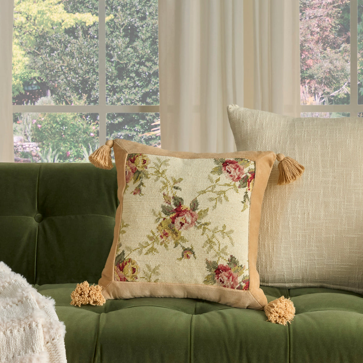 Vintage Pillow V3641 Cream 19" x 19" Throw Pillows