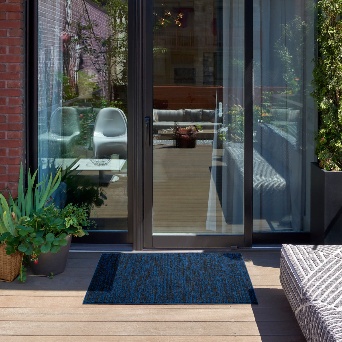 Nourison Essentials NRE01 Midnight Blue Rug