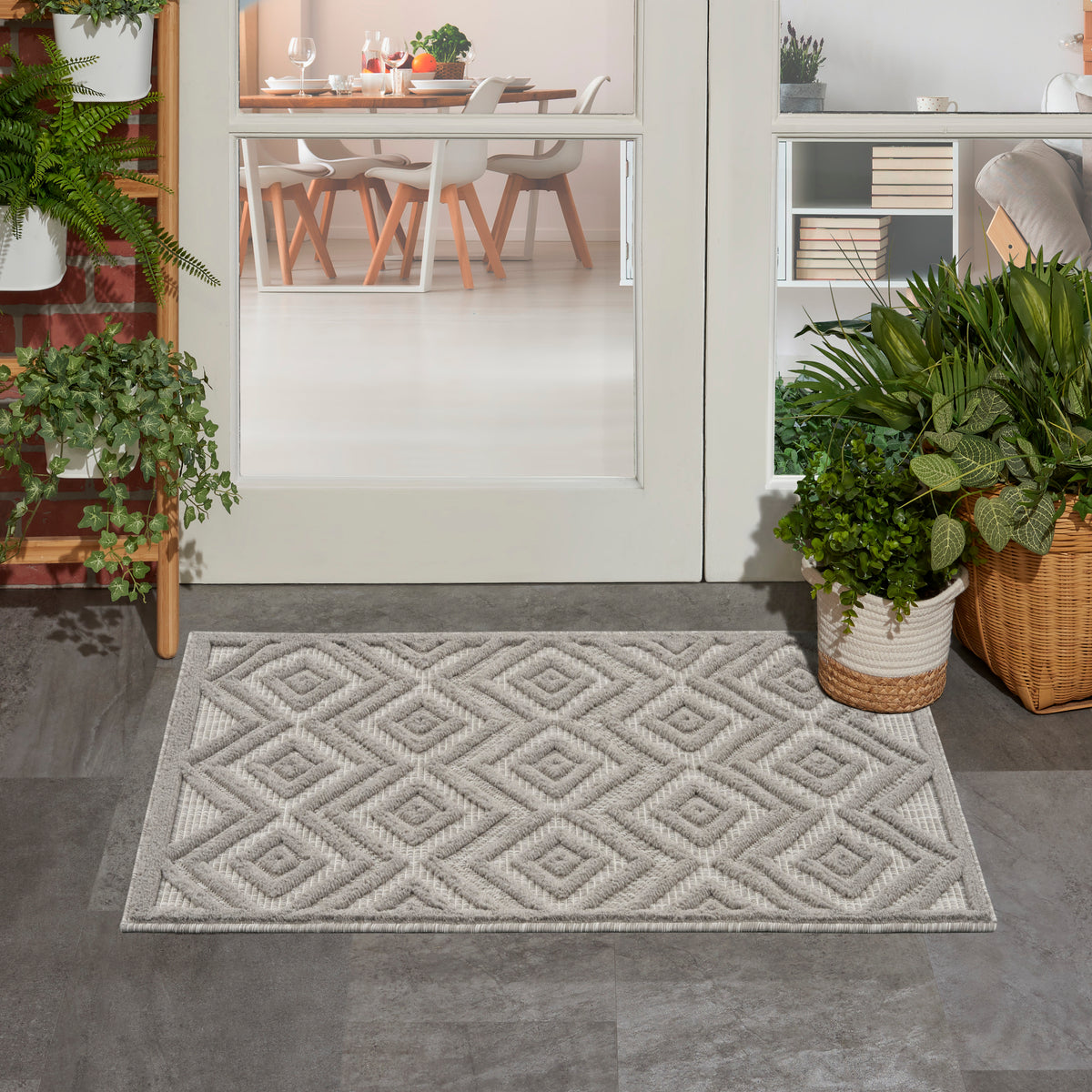 Versatile NRV01 Silver Grey Rug