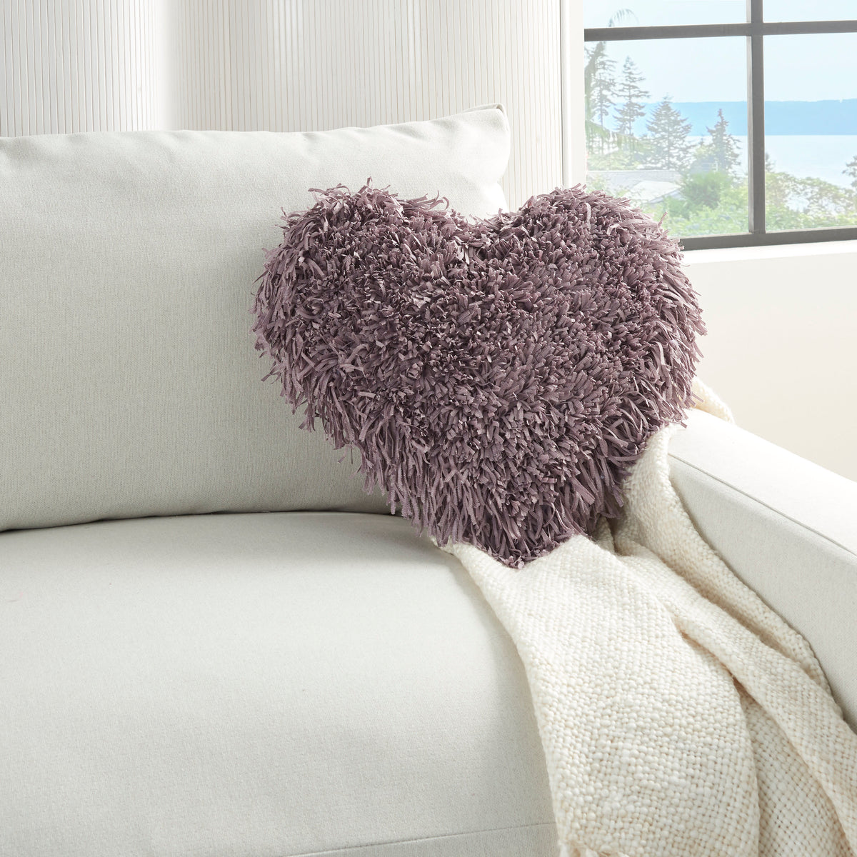 Shag TL001 Lavender 18" x 18" Throw Pillows