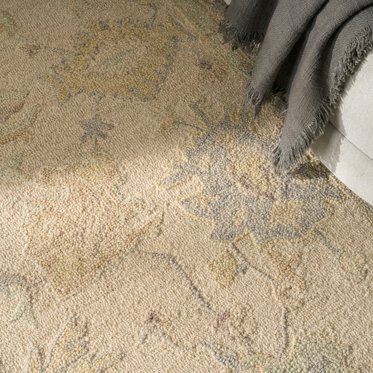 Maison MSO02 Ivory Rug