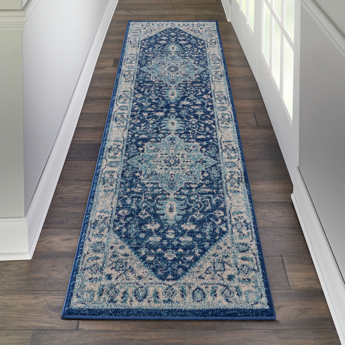 Tranquil TRA06 Ivory Navy Rug