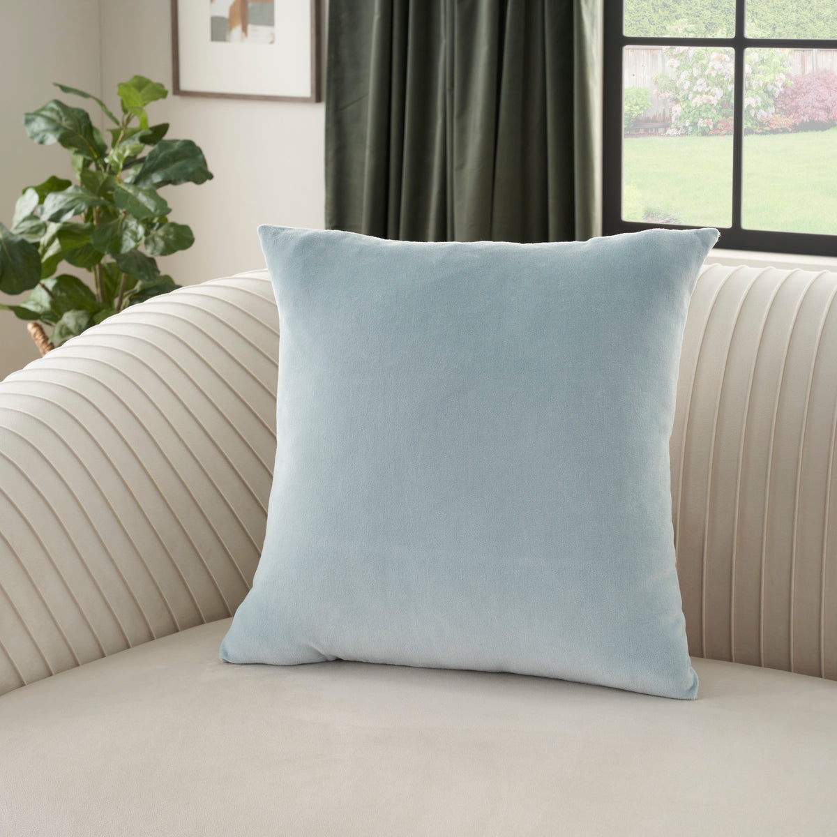 Sofia ZH103 Blue 20" x 20" Throw Pillows