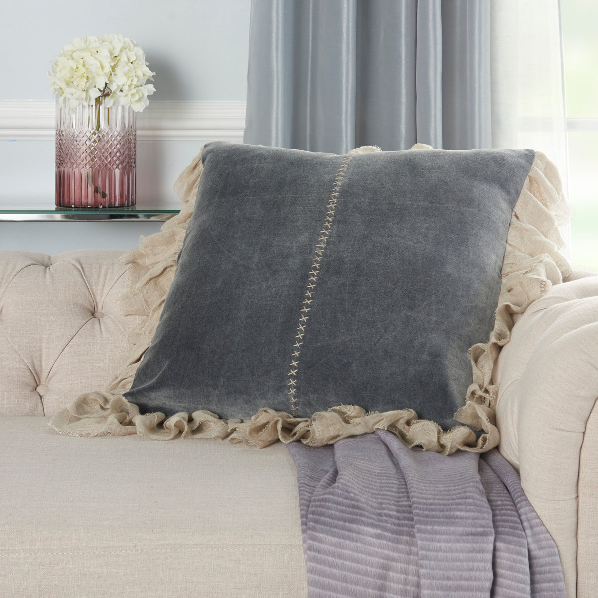 Sofia GE903 Dark Grey 22" x 22" Throw Pillows