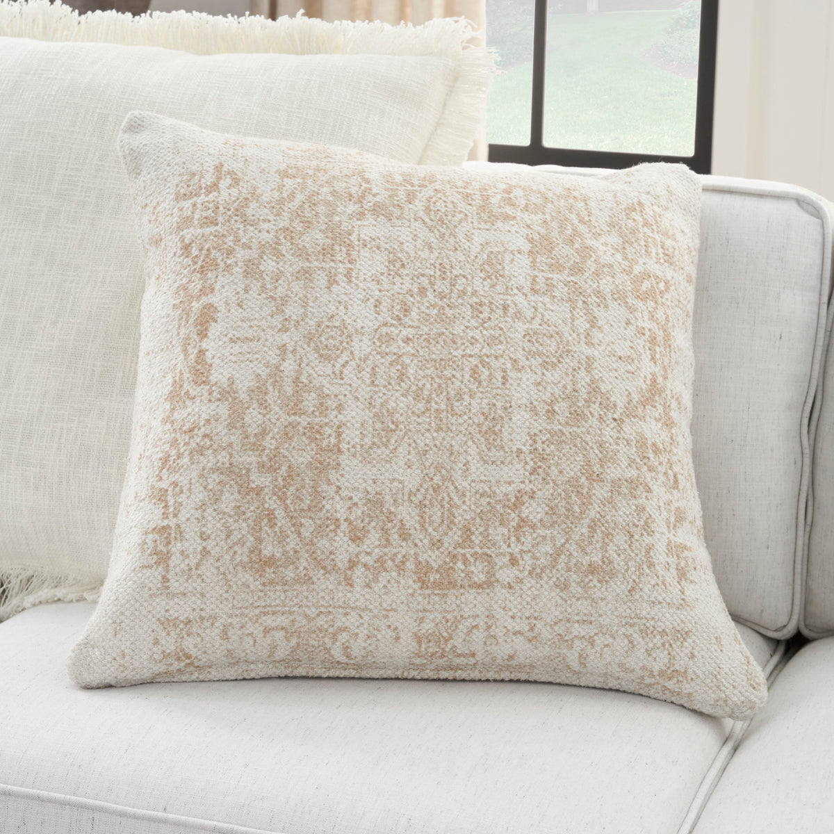 Lifestyle VJ020 Ivory Beige 20" x 20" Throw Pillows
