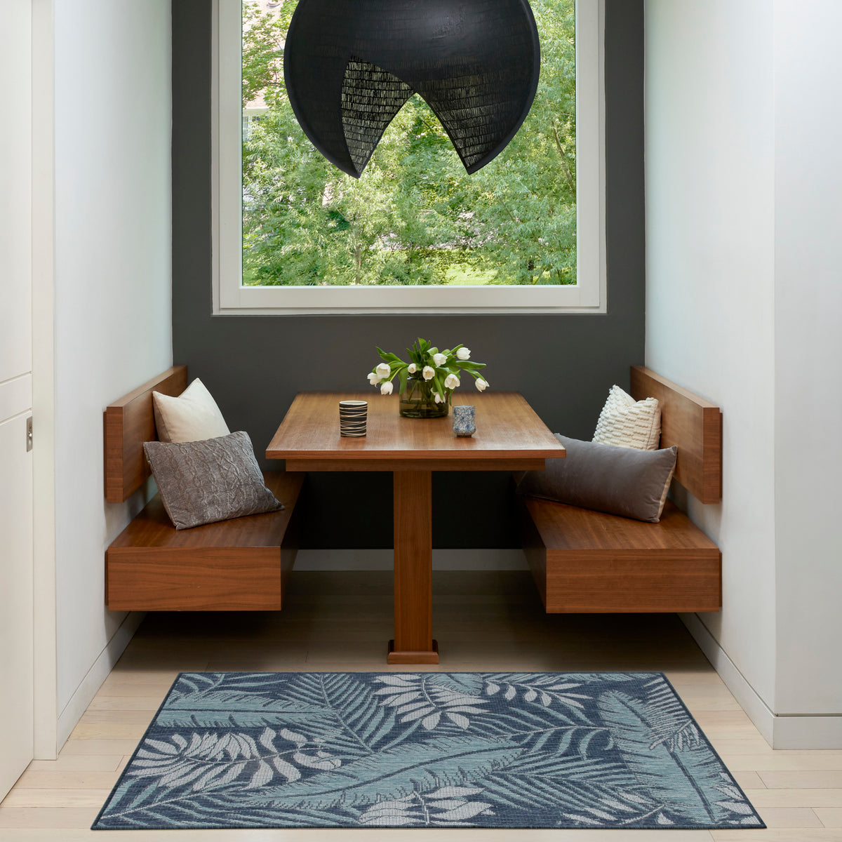 Garden Oasis GOA02 Navy Rug