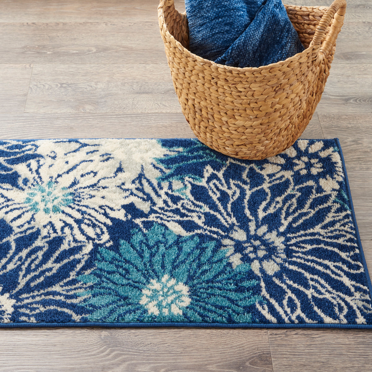 Passion PSN17 Navy Ivory Rug
