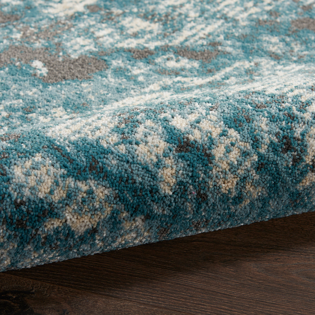 Maxell MAE08 Ivory/Teal Rug