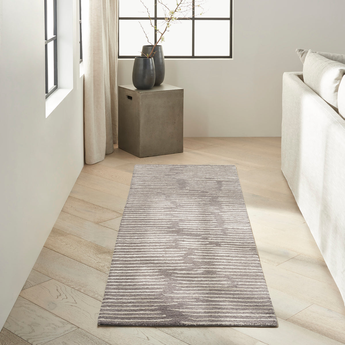 CK010 Linear LNR01 Grey Rug