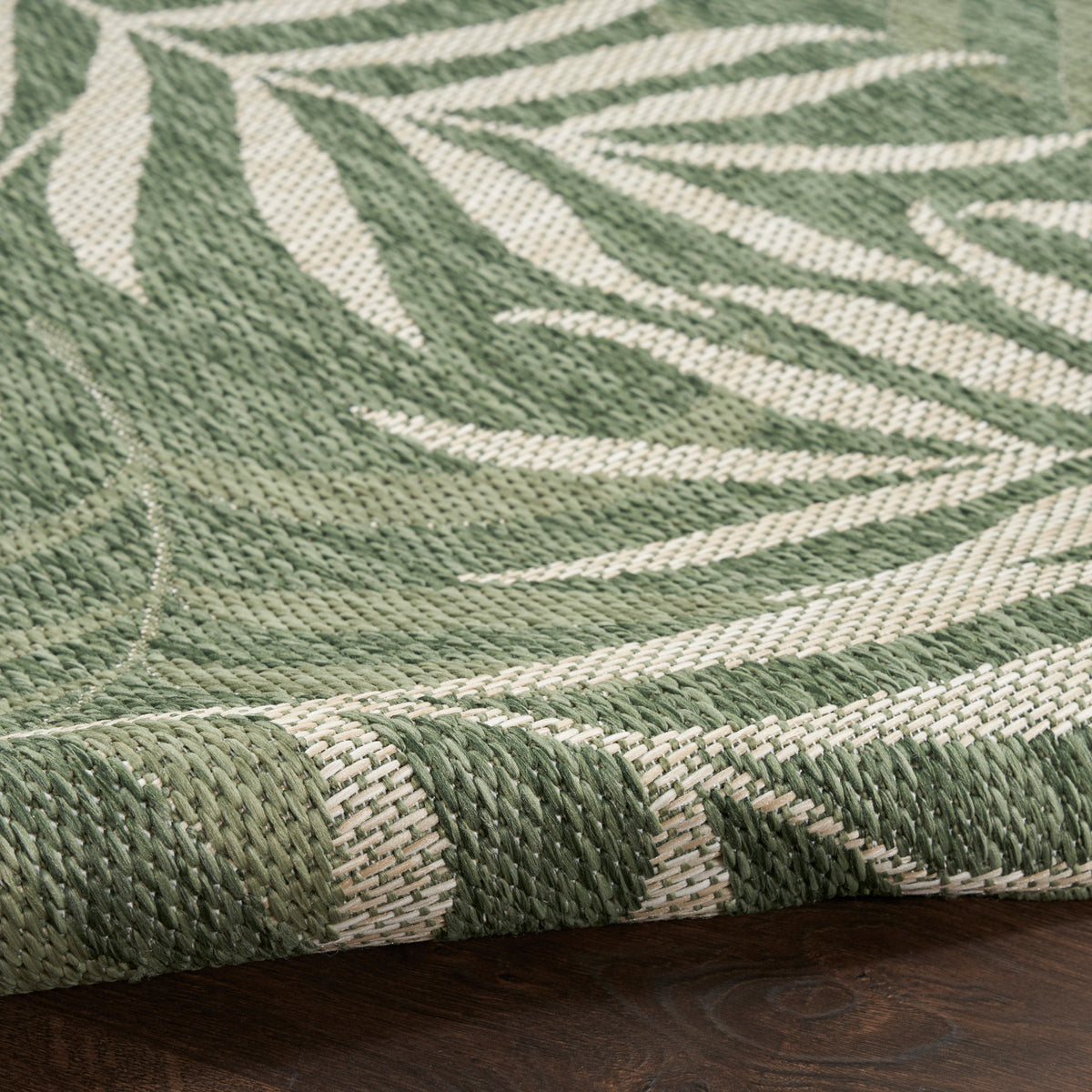 Garden Oasis GOA01 Green Ivory Rug