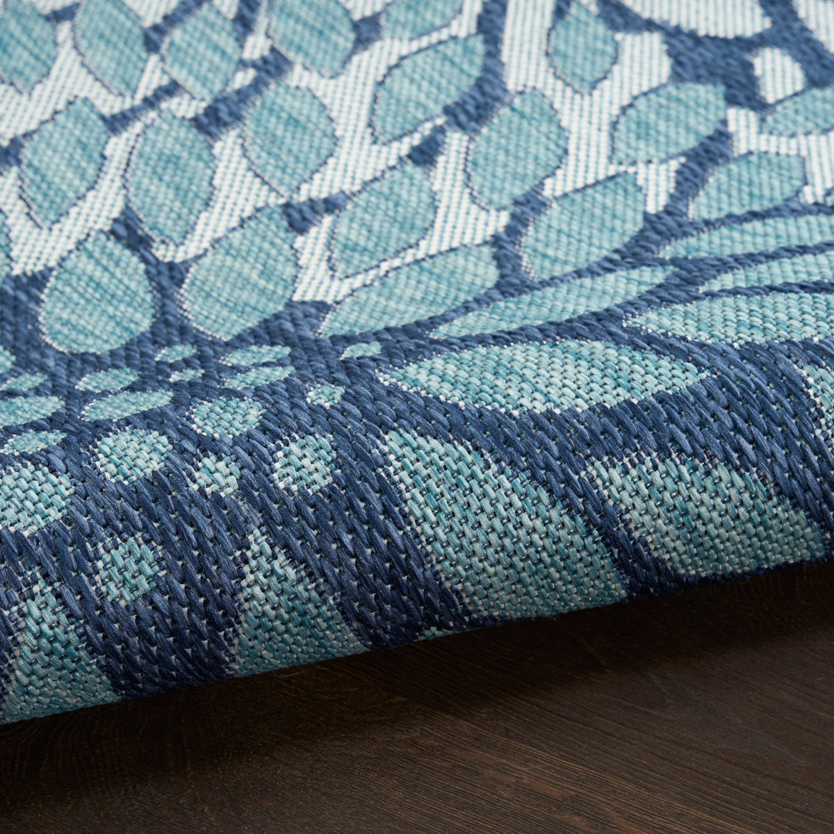 Garden Oasis GOA06 Navy Rug
