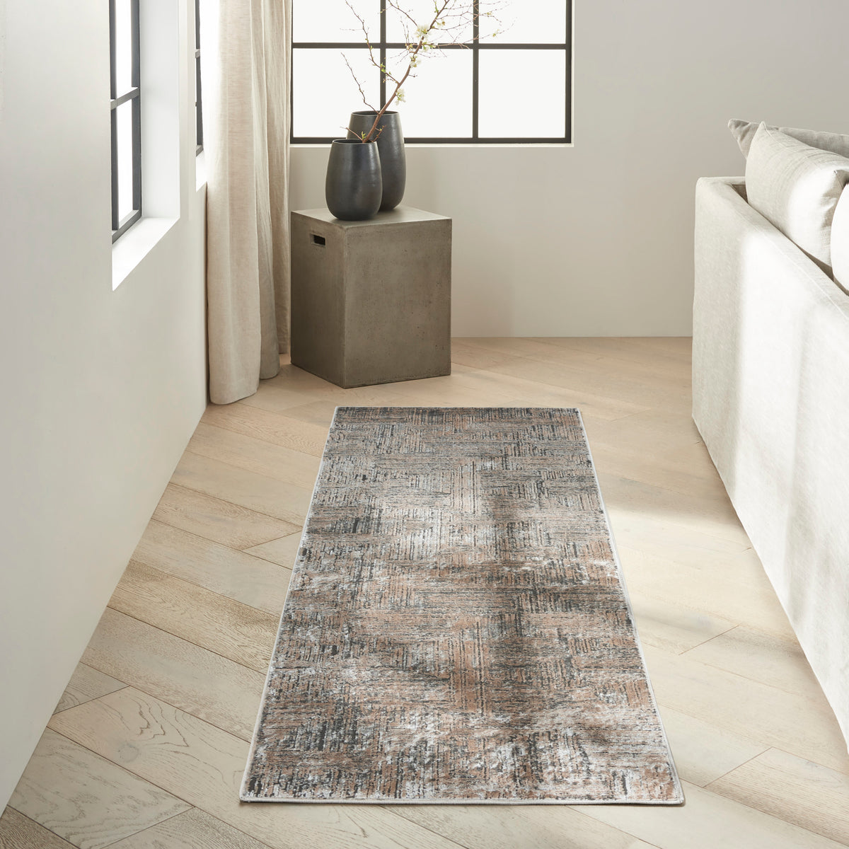 CK024 Irradiant IRR01 Black Ivory Rug