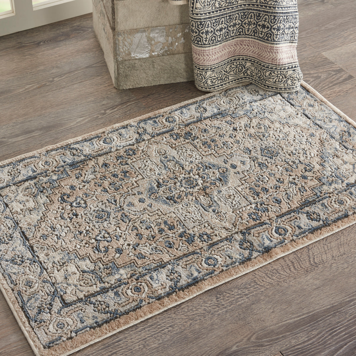 Quarry QUA05 Beige Grey Rug