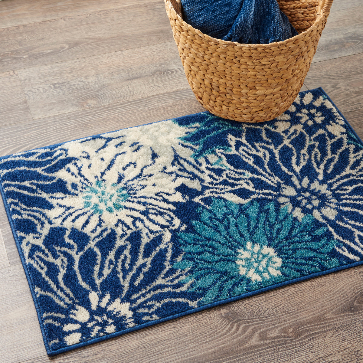 Passion PSN17 Navy Ivory Rug