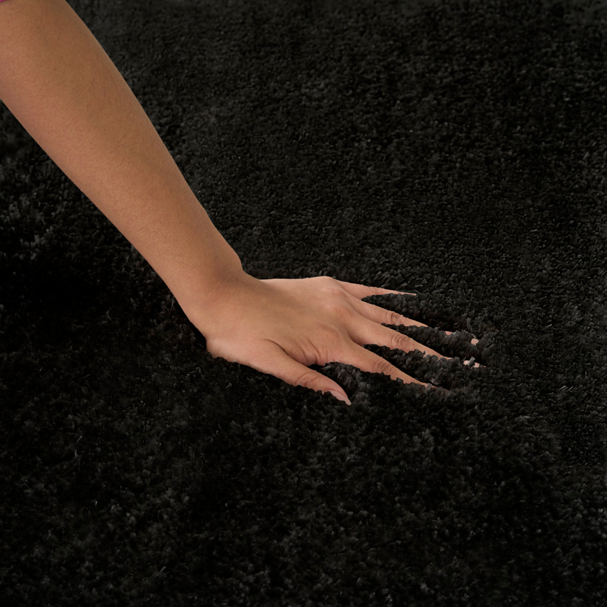 Pacific Shag PCS01 Black Rug