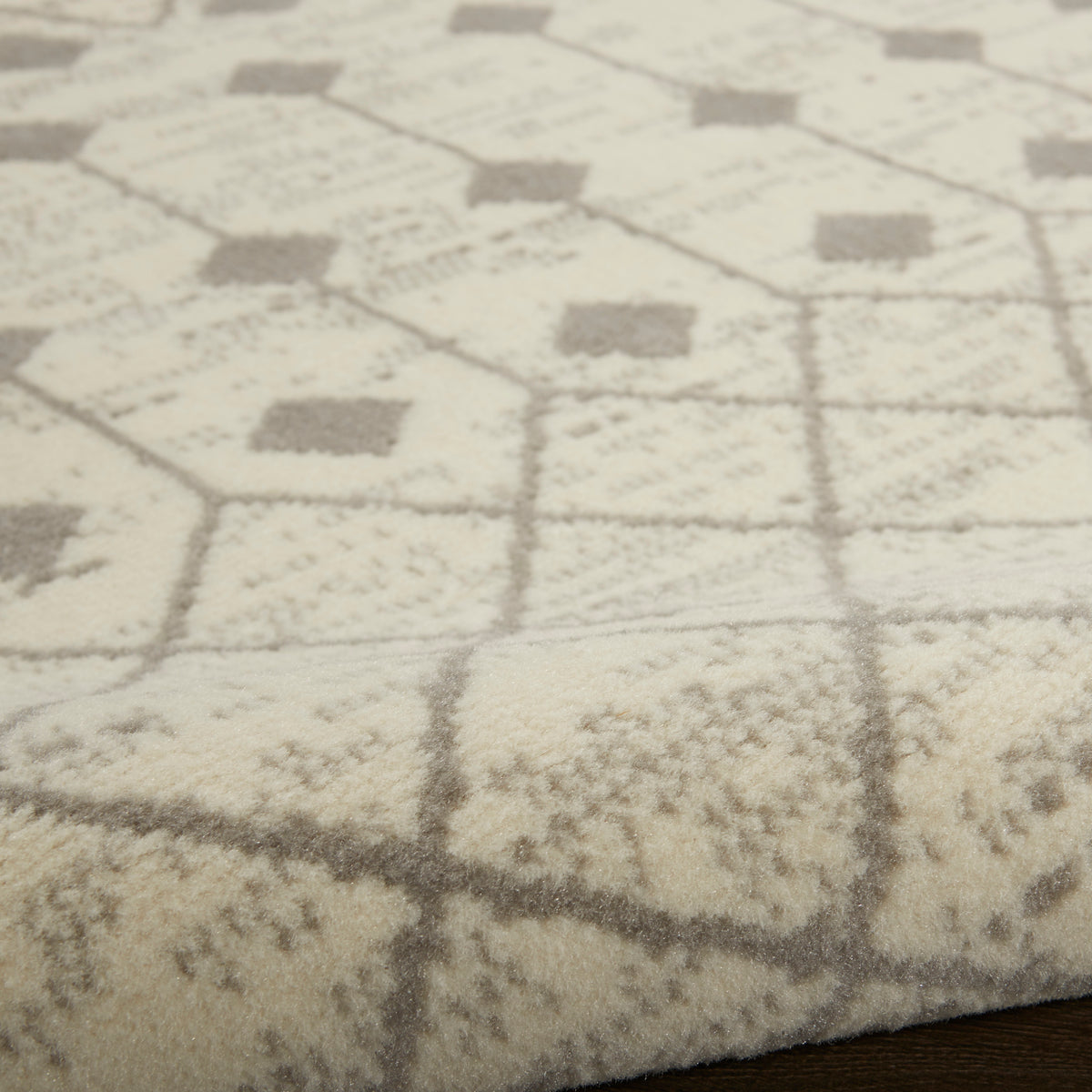 Grafix GRF37 Ivory Grey Rug