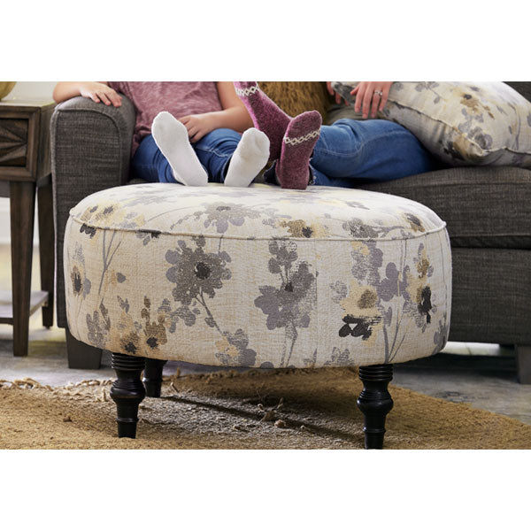 Renae Bench