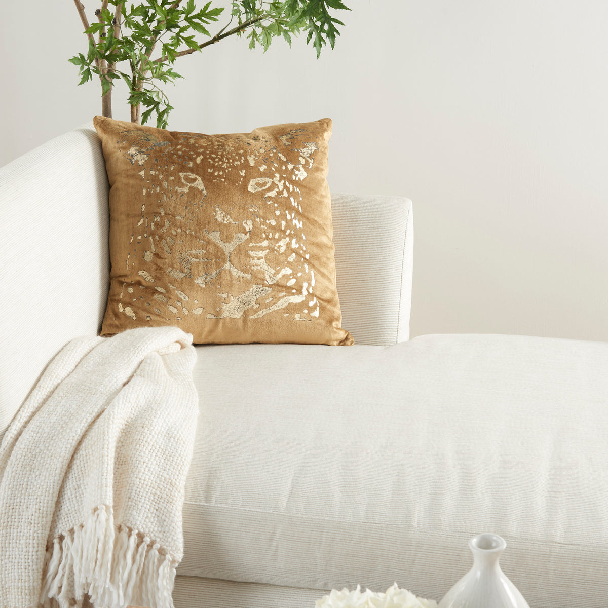 Sofia AC388 Beige/Gold 20" x 20" Throw Pillows