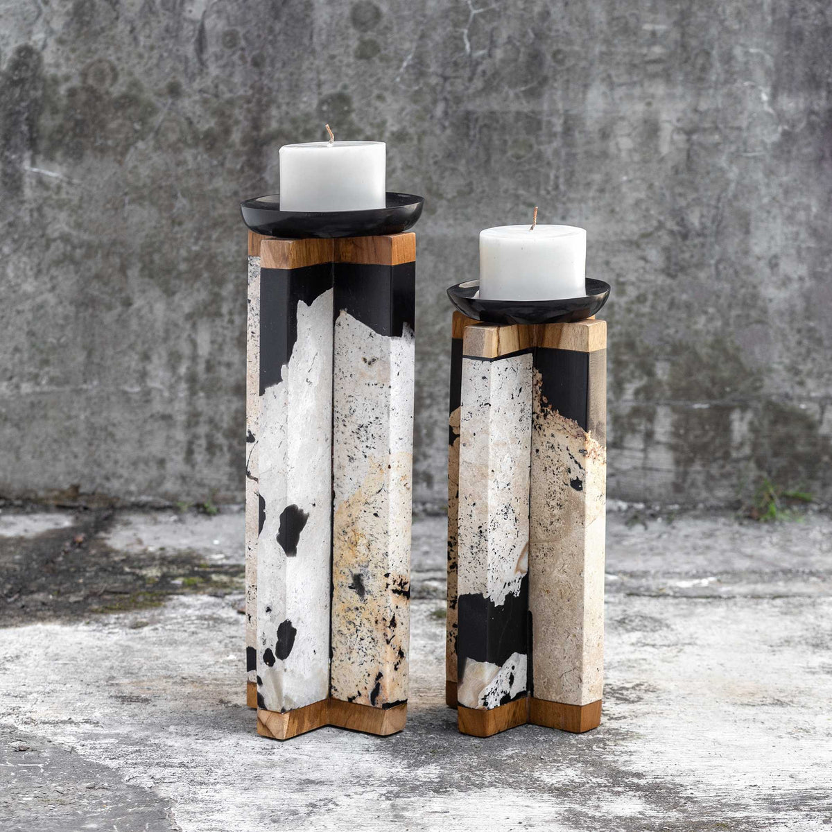 Illini Stone Candleholders Set/2
