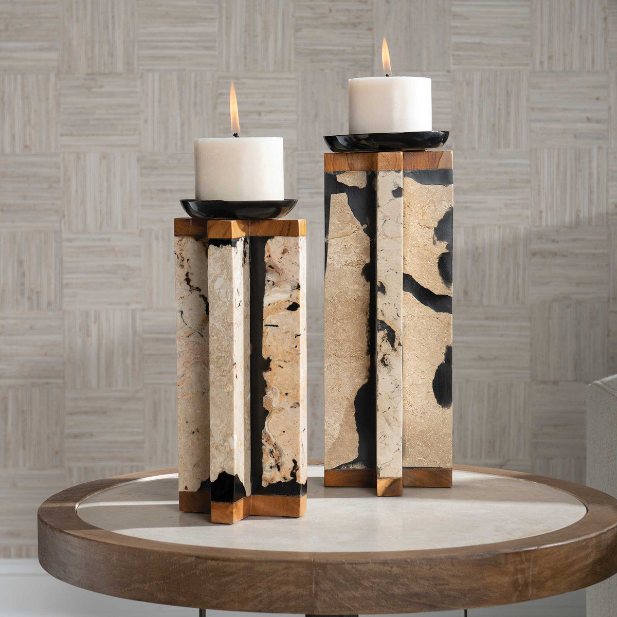 Illini Stone Candleholders Set/2