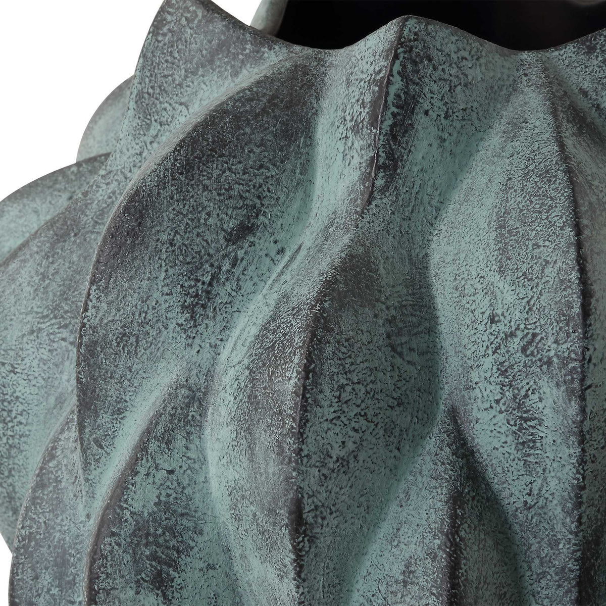 Verdant Bronze Vases Set/2