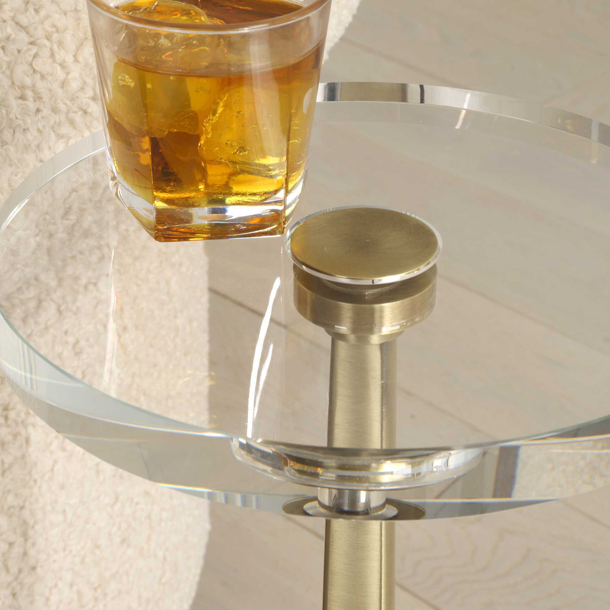Groove Crystal Drink Table