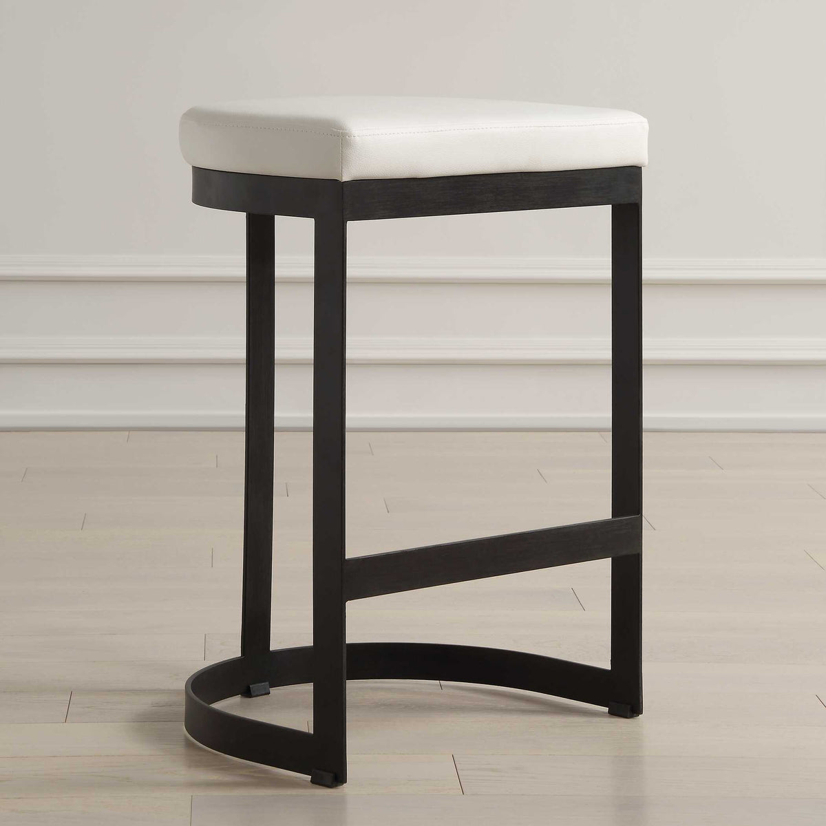 Ivanna Counter Stool