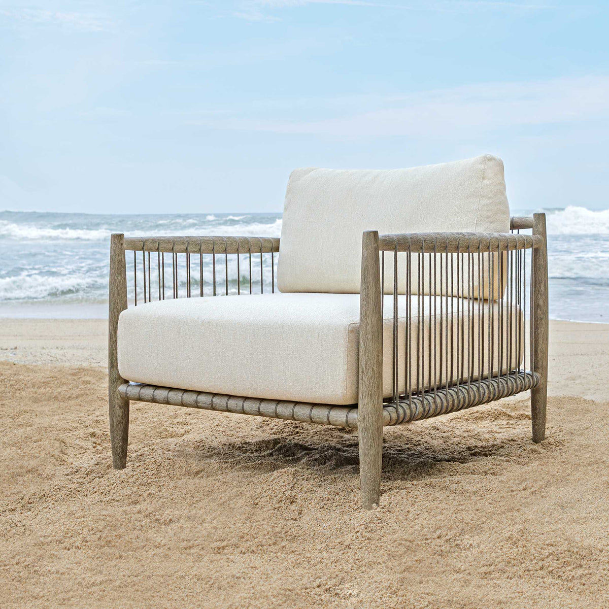 Borneo Outdoor Lounge Chair