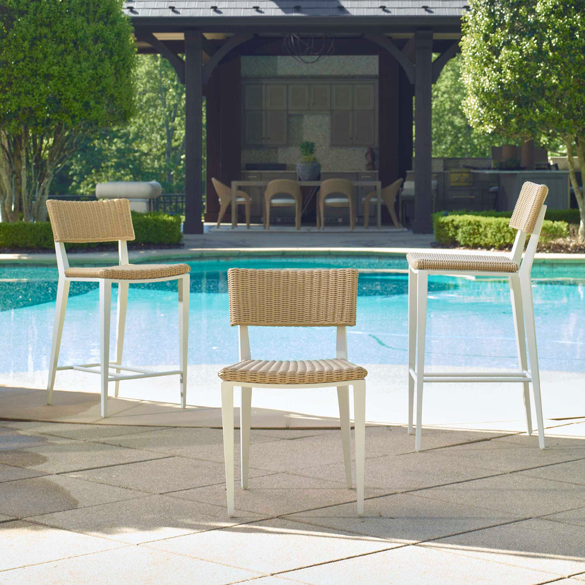 Calbas Outdoor Stool