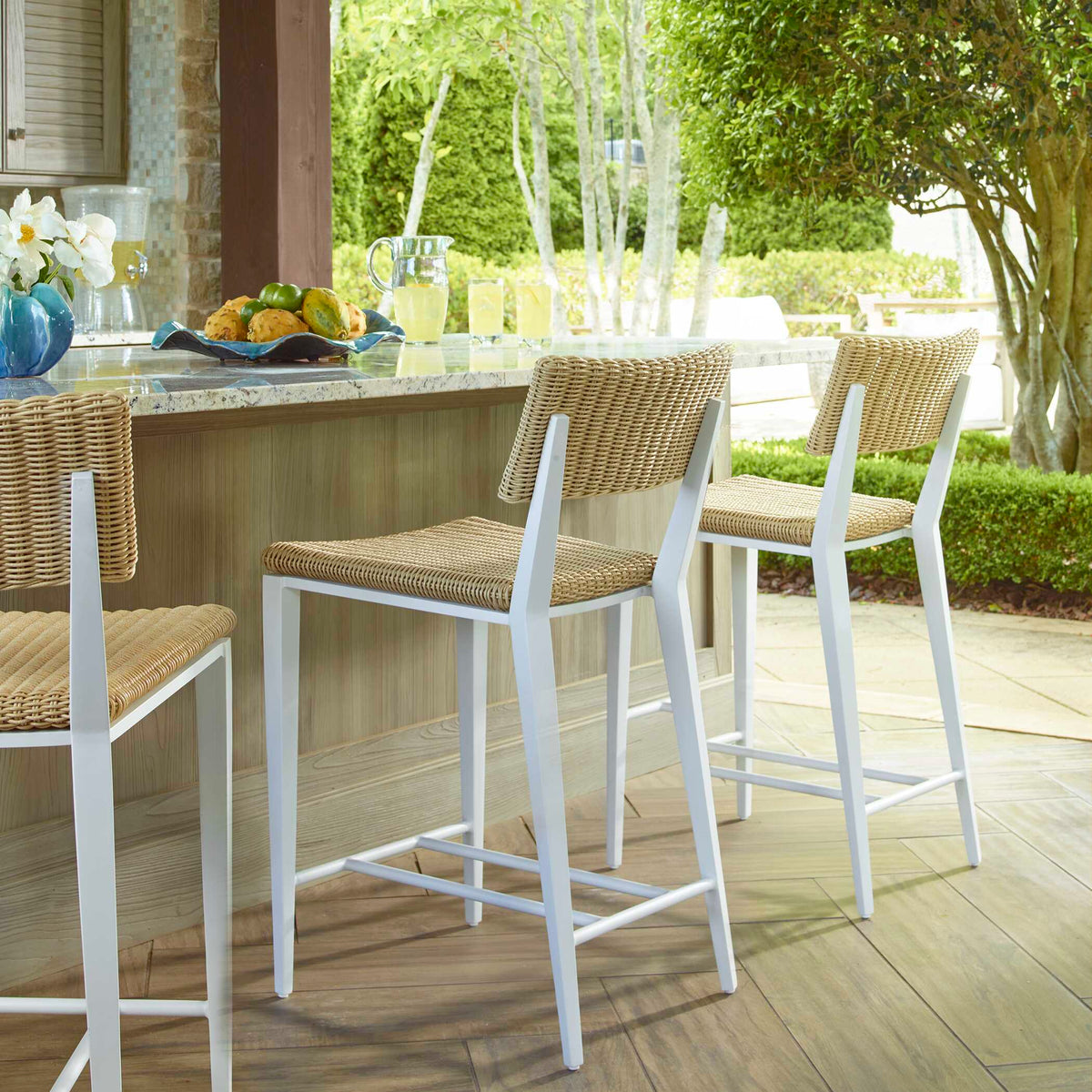 Calbas Outdoor Stool