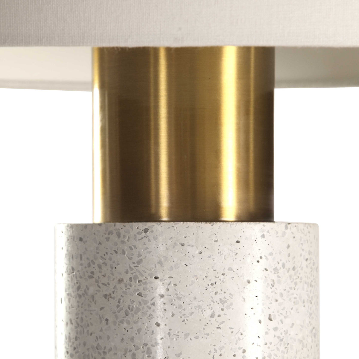 Vaeshon Concrete Table Lamp