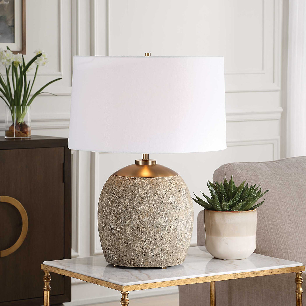 Raylan Textured Table Lamp