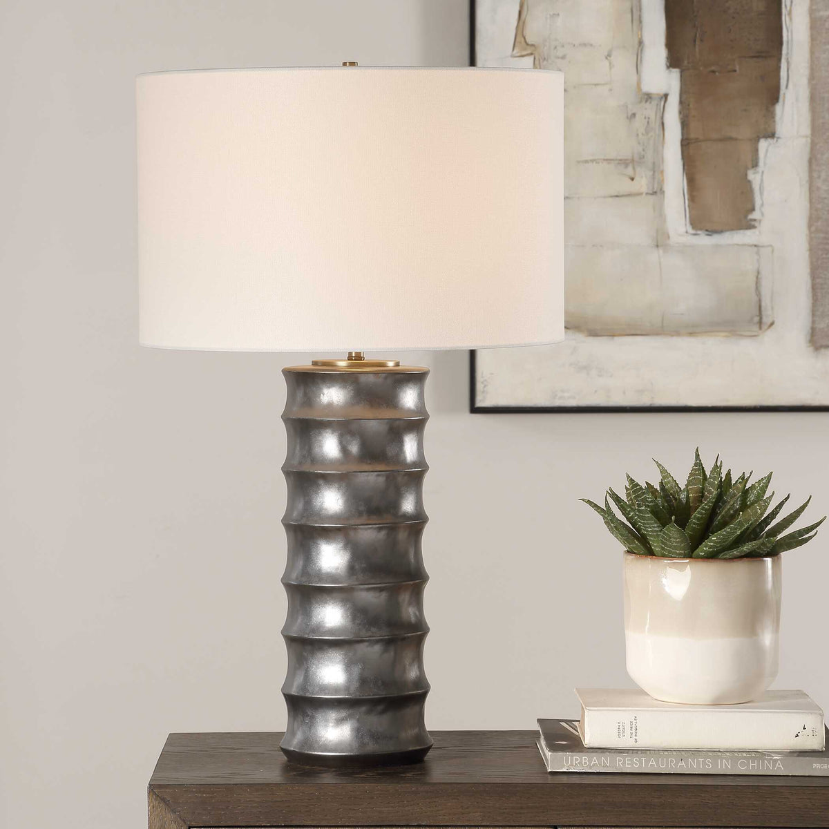 Corvair Scalloped Table Lamp
