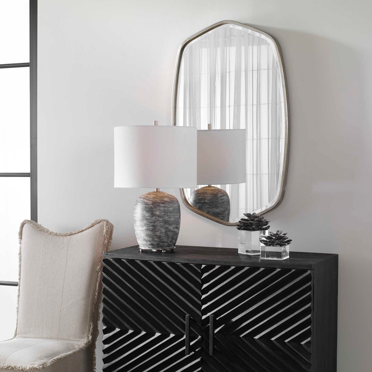 Duronia Mirror
