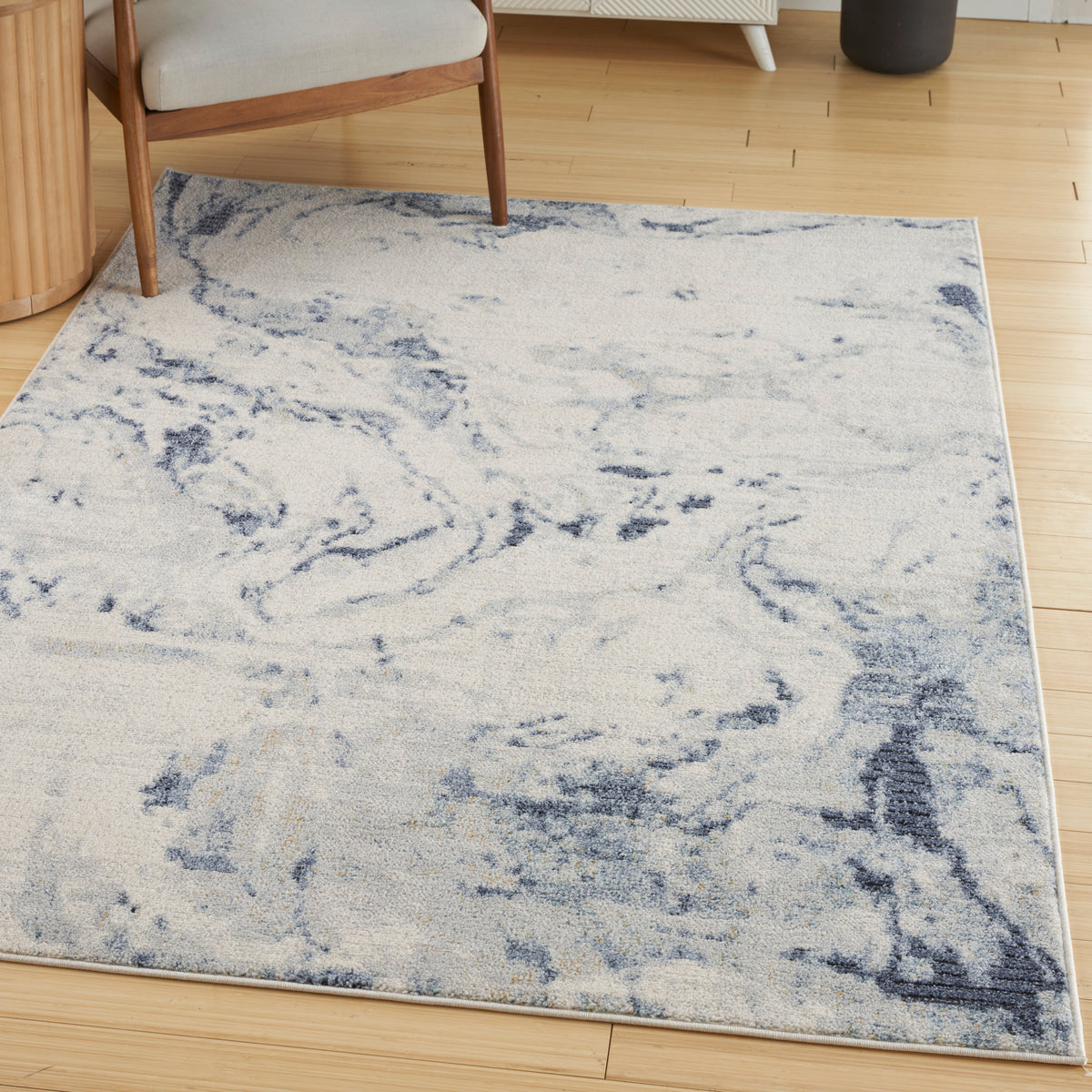 Motion MTT06 Ivory Blue Rug