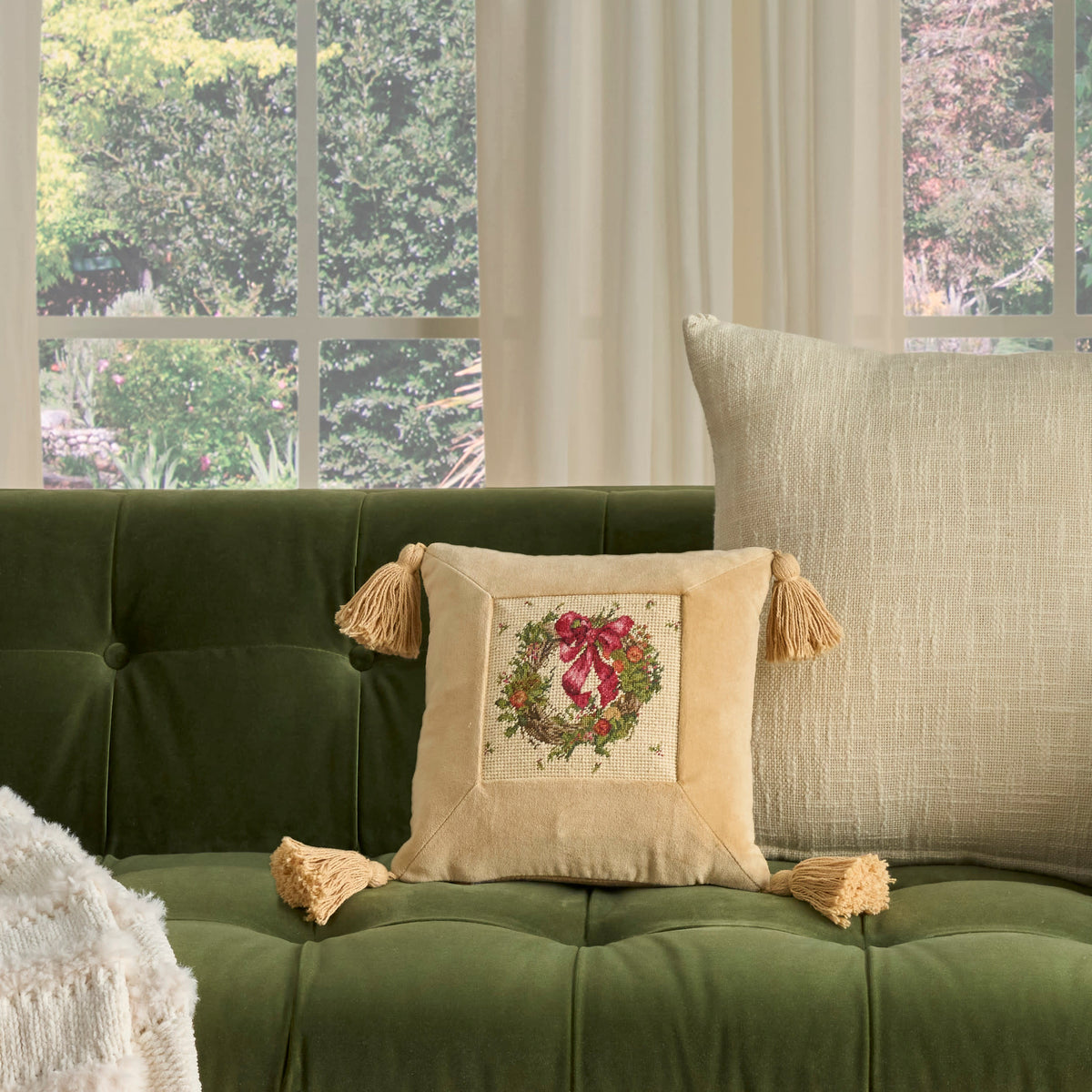 Vintage Pillow V6110 Ivory 12" x 12" Throw Pillows