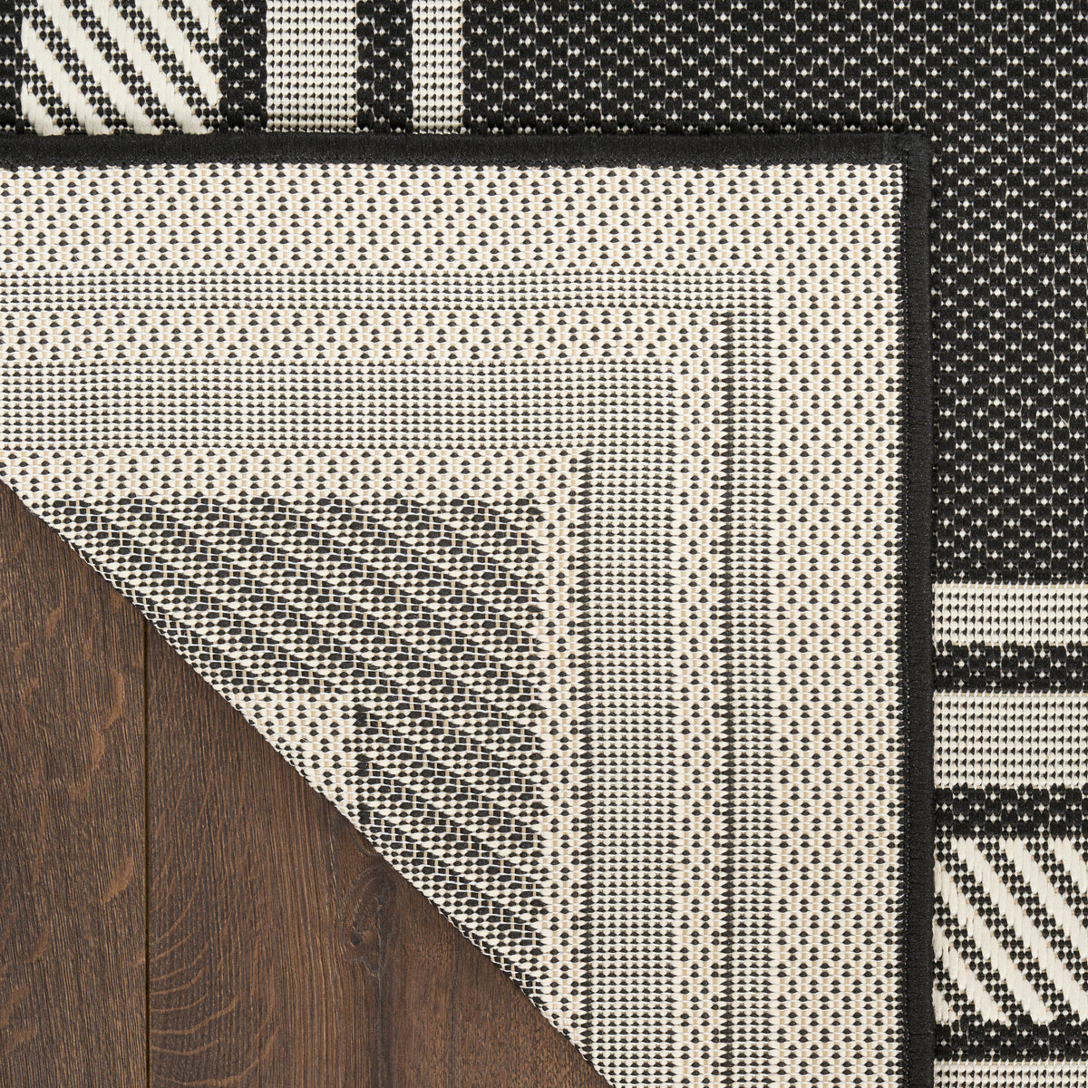 Horizon Indoor/Outdoor HOZ03 Black Rug