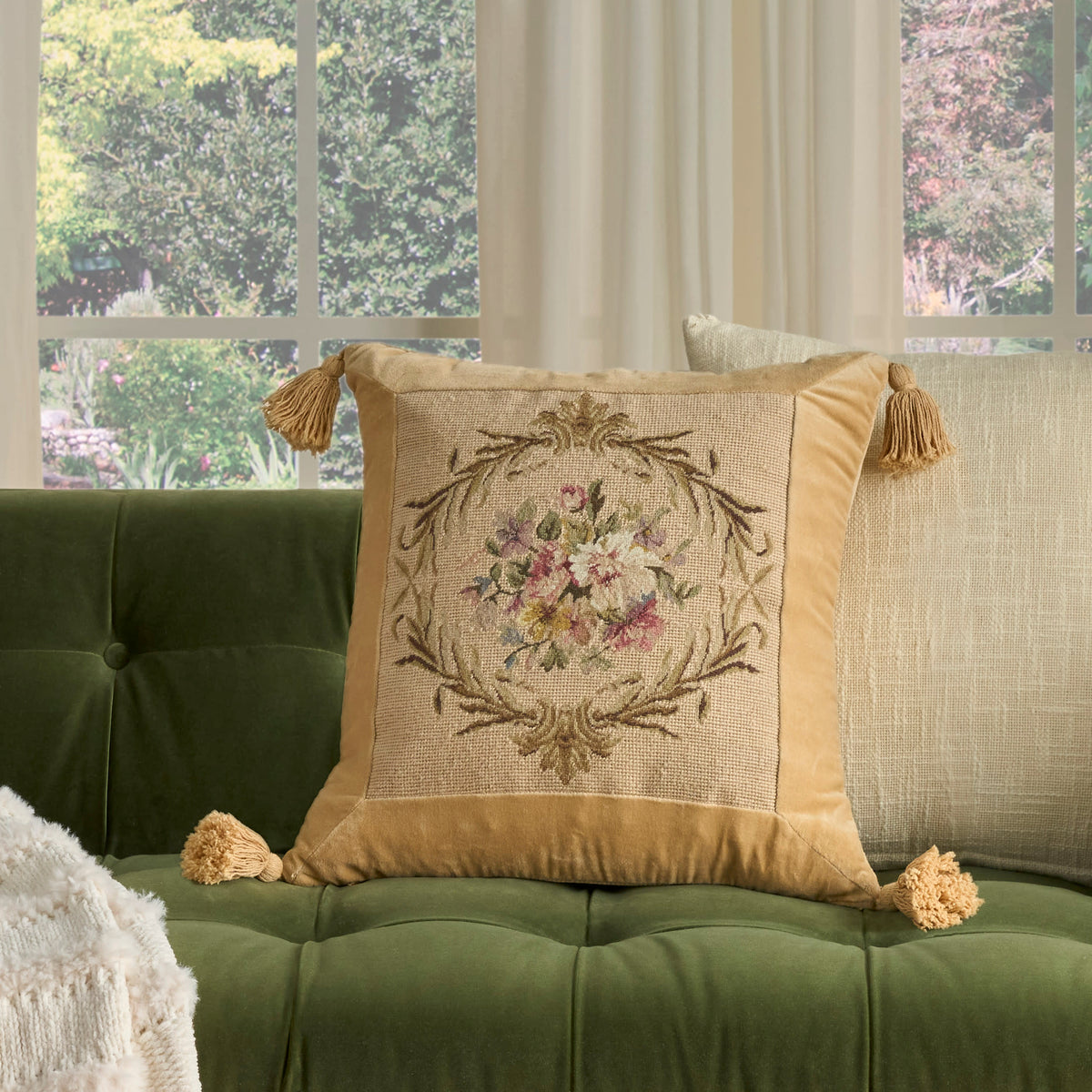 Vintage Pillow V8002 Beige 19" x 19" Throw Pillows
