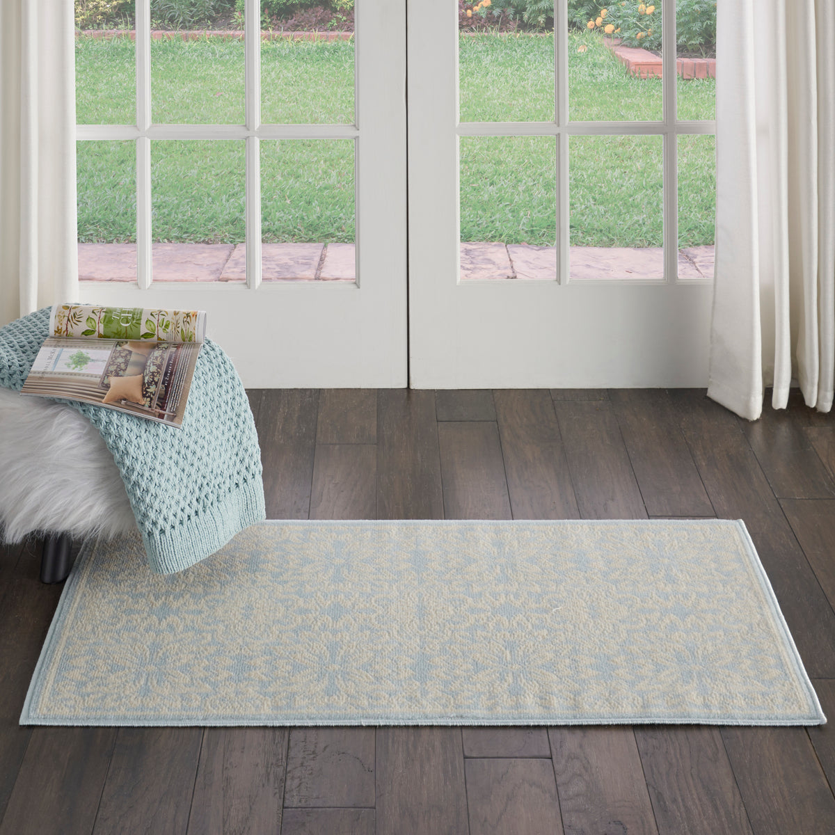 Jubilant JUB06 Ivory Light Blue Rug