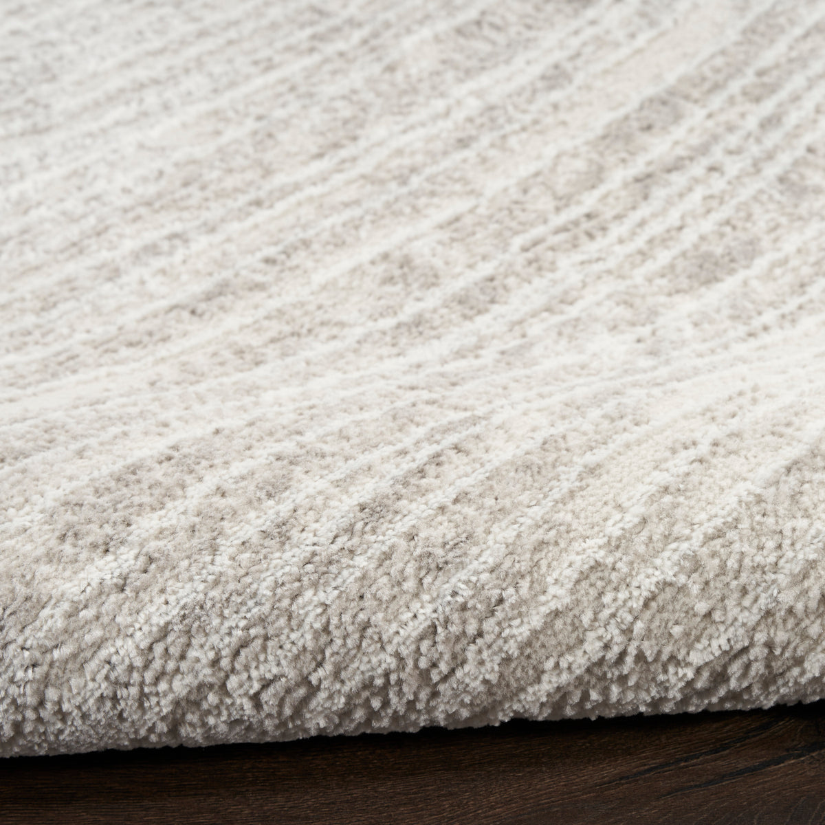 CK029 Captivating CVT06 Ivory Rug