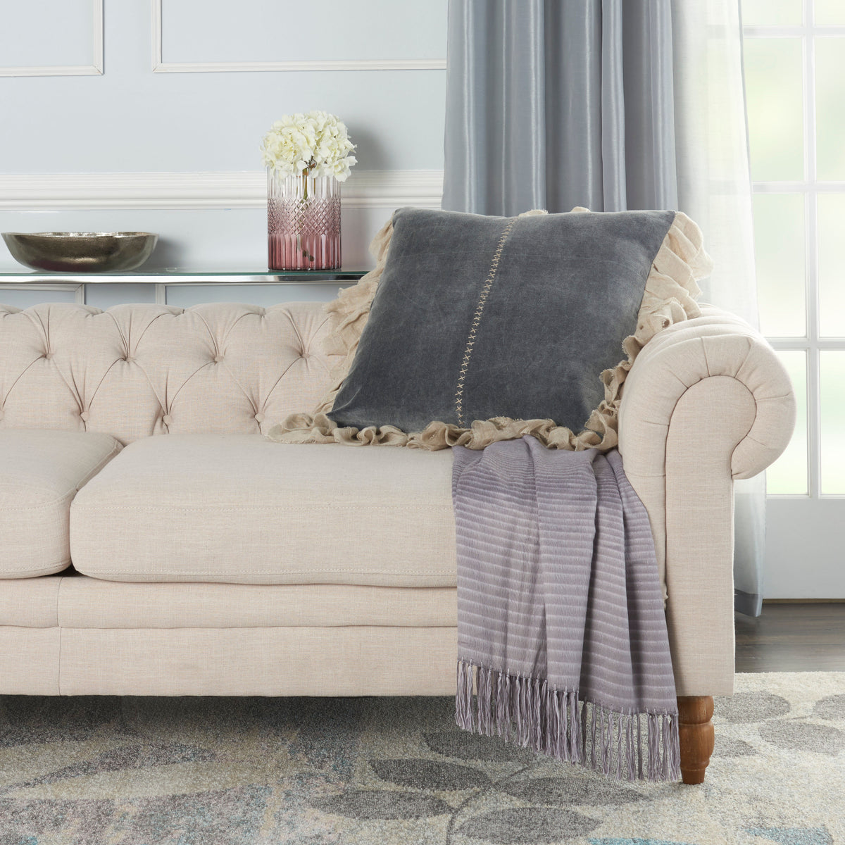 Sofia GE903 Dark Grey 22" x 22" Throw Pillows