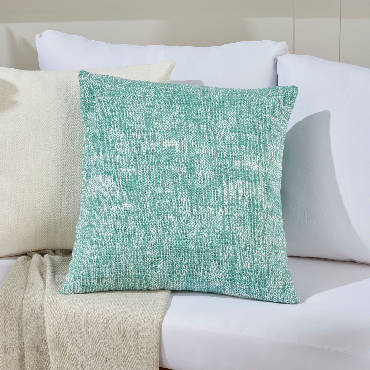 Outdoor Pillows VJ121 Turquoise 18" x 18" Throw Pillows
