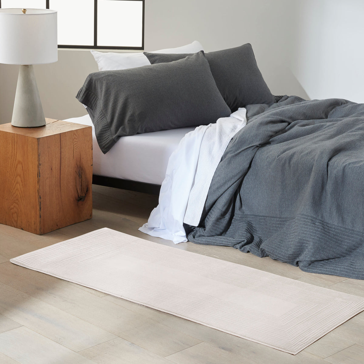 CK024 Irradiant IRR02 Ivory Rug
