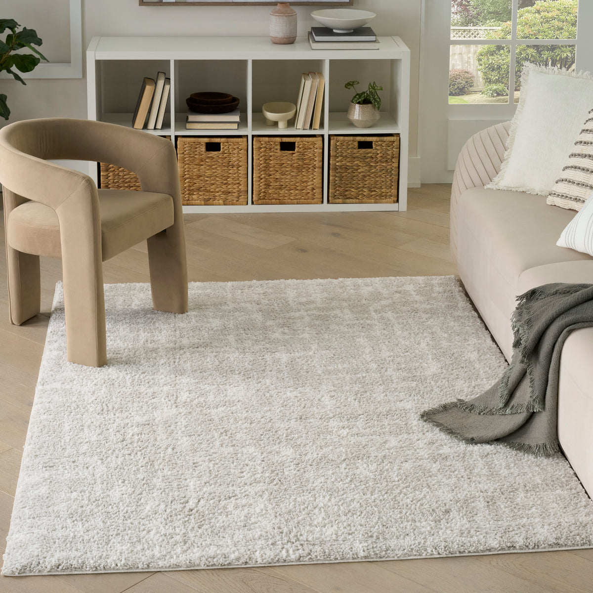 Modern Shag MMD06 Grey Ivory Rug