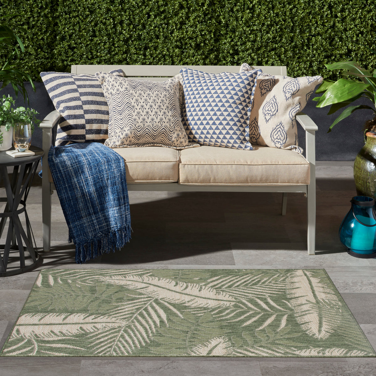 Garden Oasis GOA02 Green Ivory Rug