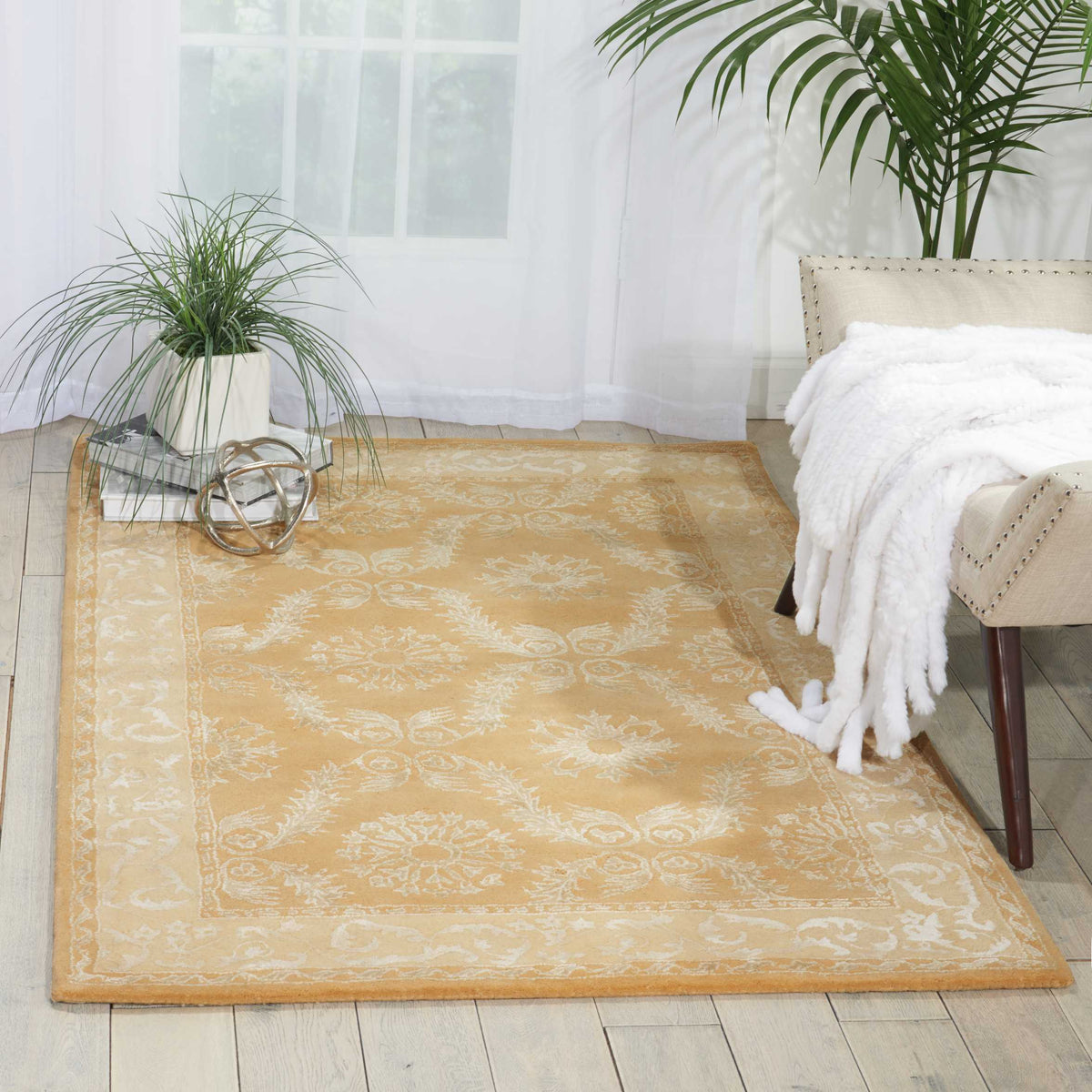 Symphony SYM08 Gold Rug