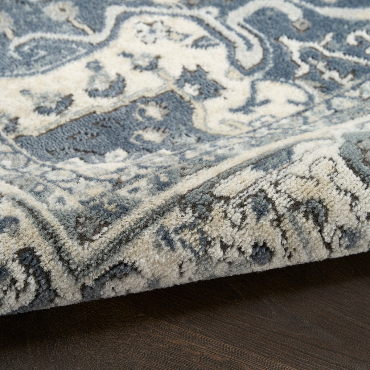 Quarry QUA18 Navy Ivory Rug