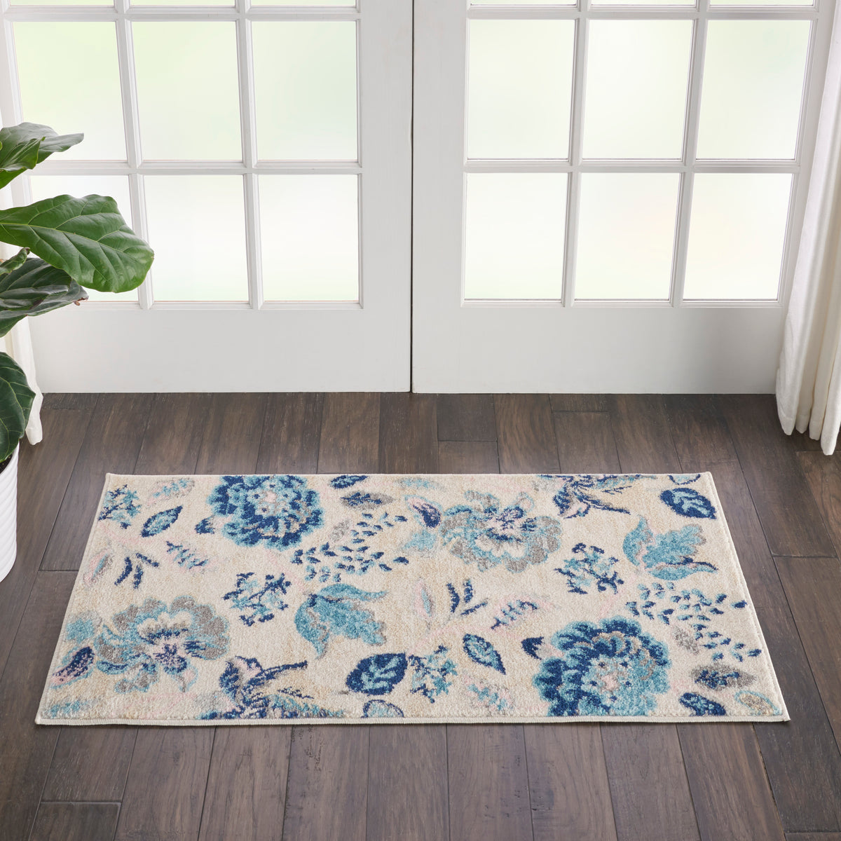 Tranquil TRA02 Ivory/Light Blue Rug
